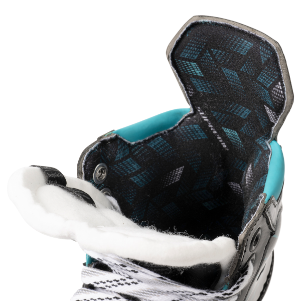 Коньки BAUER SUPREME S26 F30 YTH